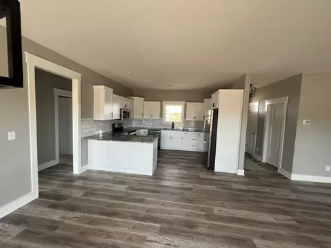 360 Dorton Dr, Lancaster, KY 40444 photo 7