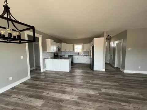 360 Dorton Dr, Lancaster, KY 40444 photo 8
