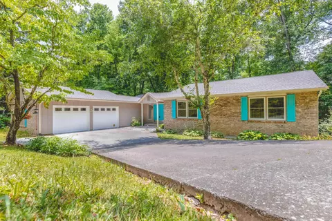 1212 Forest Circle Dr, Corbin, KY 40701 photo 1