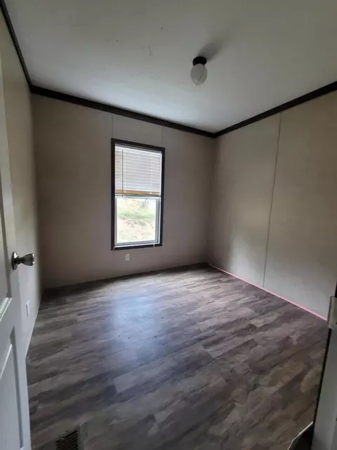 174 Morrow Ln, Stearns, KY 42647 photo 10