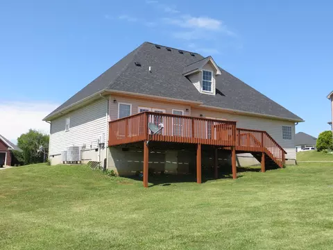 209 Pendleton Ln, Frankfort, KY 40601 photo 6