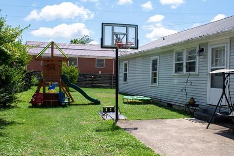 296 Washington St, Stanton, KY 40380 photo 18