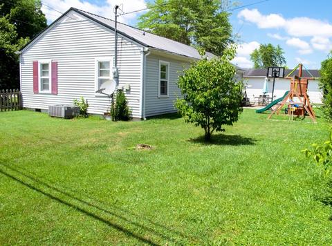 296 Washington St, Stanton, KY 40380 photo 20