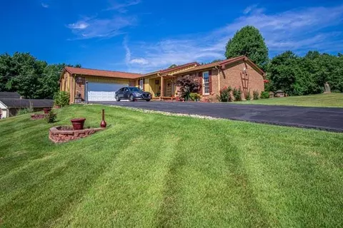 140 Kelso Trl, Corbin, KY 40701 photo 1