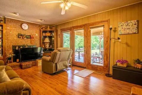 140 Kelso Trl, Corbin, KY 40701 photo 6