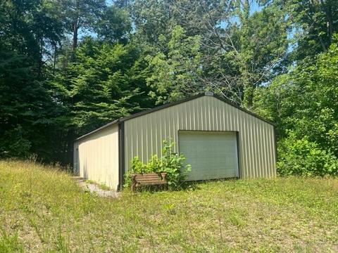 684 Spring Branch Rd, Nancy, KY 42544 photo 2