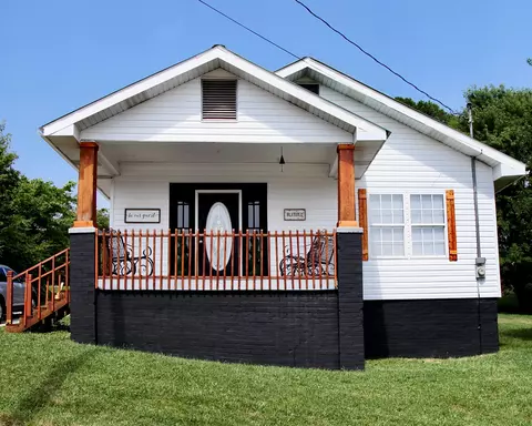 703 Lee St, Corbin, KY 40701 photo 1
