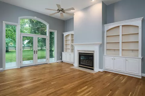 102 Abbey Rd, Georgetown, KY 40324 photo 3