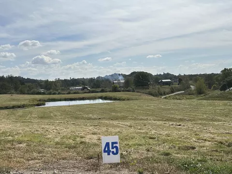 45 Bull Run, East Bernstadt, KY 40729