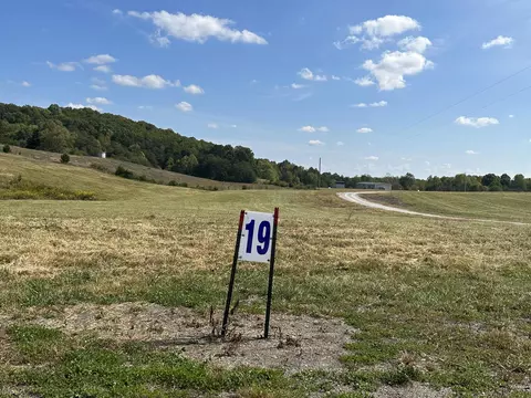 253 Bull Run, East Bernstadt, KY 40729