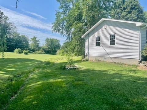 618 E 3rd St, Perryville, KY 40468 photo 4