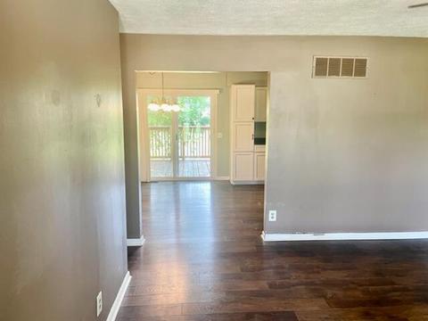 618 E 3rd St, Perryville, KY 40468 photo 11