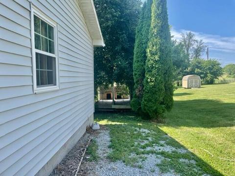 618 E 3rd St, Perryville, KY 40468 photo 7