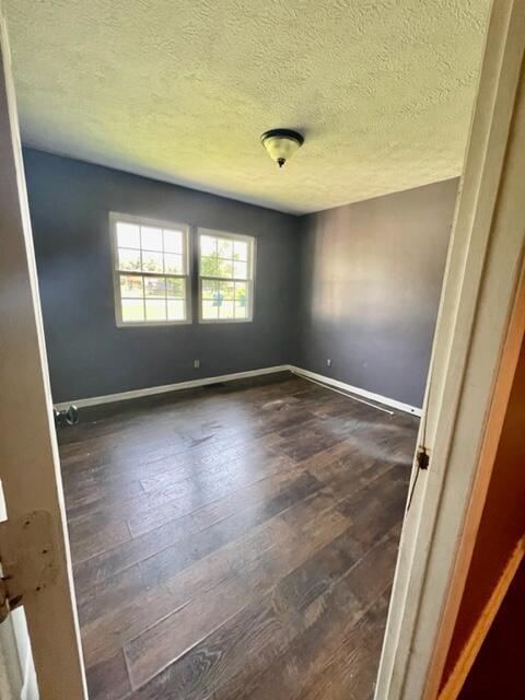 618 E 3rd St, Perryville, KY 40468 photo 20