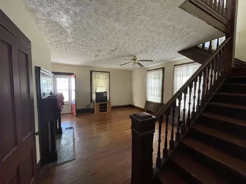 305 W Maple Ave, Lancaster, KY 40444 photo 15