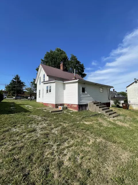 305 W Maple Ave, Lancaster, KY 40444 photo 40