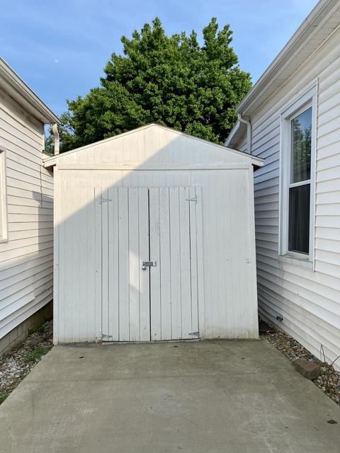 808 East Eighth St, Paris, KY 40361 photo 2