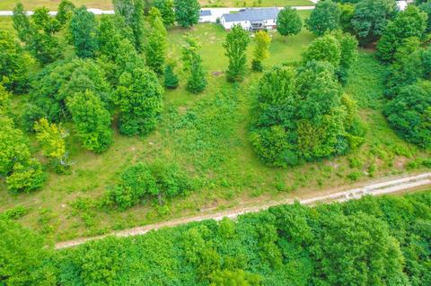 27 Green Meadow Ln, Mount Vernon, KY 40456