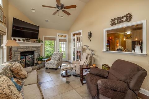 995 E Binderton Pl, Versailles, KY 40383 photo 33