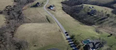 20 Ridgeview Dr, Lancaster, KY 40444