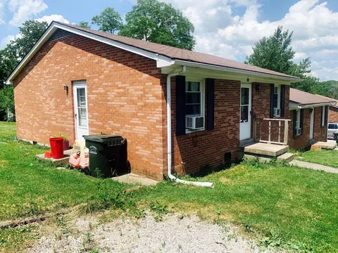 312-314 Thacker Dr, Wilmore, KY 40390 photo 3