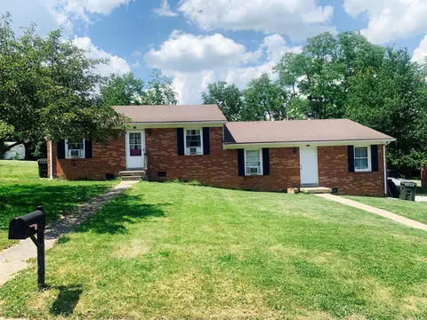 312-314 Thacker Dr, Wilmore, KY 40390 photo 2