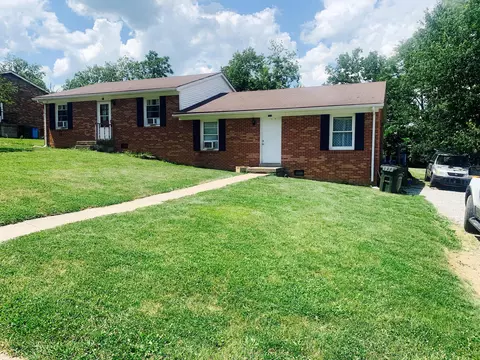 312-314 Thacker Dr, Wilmore, KY 40390 photo 1