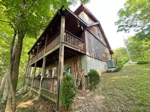 374 Lakeview Ave, Burnside, KY 42519 photo 3