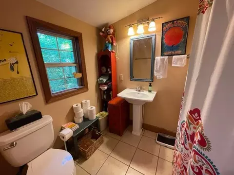 374 Lakeview Ave, Burnside, KY 42519 photo 9