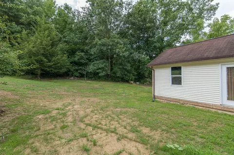 25 Hogge St, Clearfield, KY 40313 photo 5