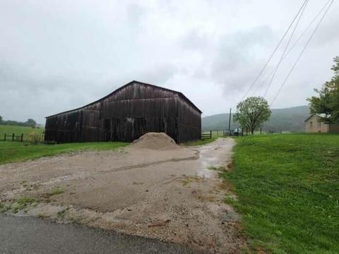 657 Davis Rd, Albany, KY 42602 photo 17
