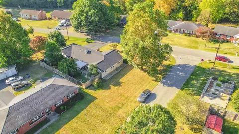 623 Apache Trl, Danville, KY 40422 photo 3