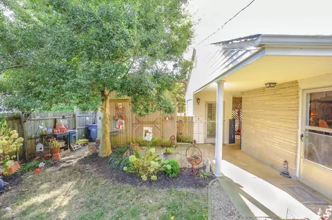 623 Apache Trl, Danville, KY 40422 photo 12