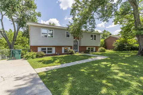 138 Lee Dr, Richmond, KY 40475 photo 2