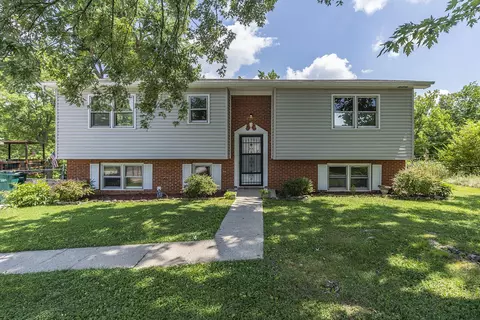 138 Lee Dr, Richmond, KY 40475 photo 1