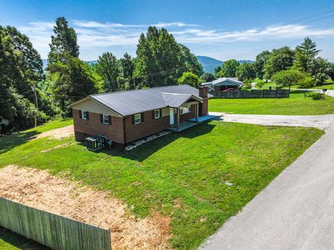 276 Mountain View Rd, Williamsburg, KY 40769 photo 3