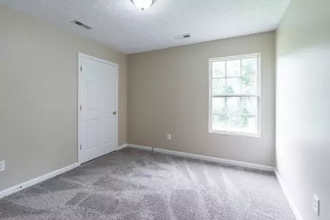 69 Karen Dr, Stanton, KY 40380 photo 5