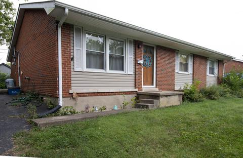 412 Springhill Dr, Paris, KY 40361 photo 3