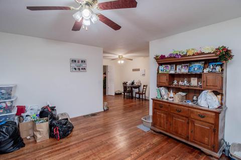 412 Springhill Dr, Paris, KY 40361 photo 5
