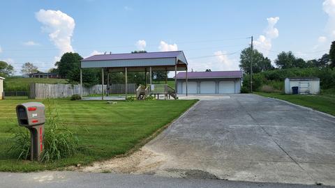 208 Hilltop Dr, Nancy, KY 42544 photo 3