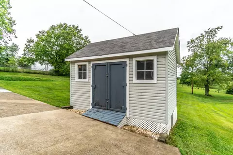 183 Mountain View Dr, Berea, KY 40403 photo 8
