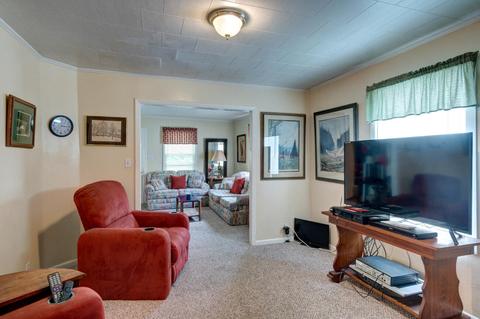 628 Cantrill St, Irvine, KY 40336 photo 8