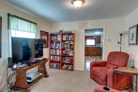 628 Cantrill St, Irvine, KY 40336 photo 7