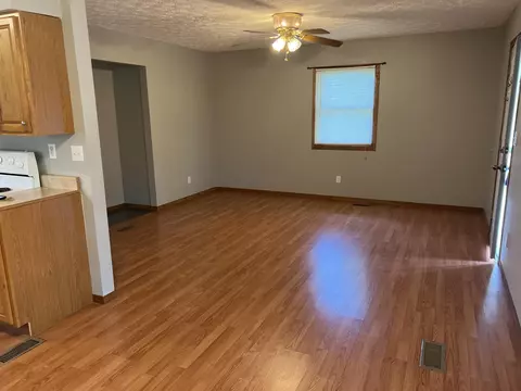 1329 Frontier Dr, Morehead, KY 40351 photo 3