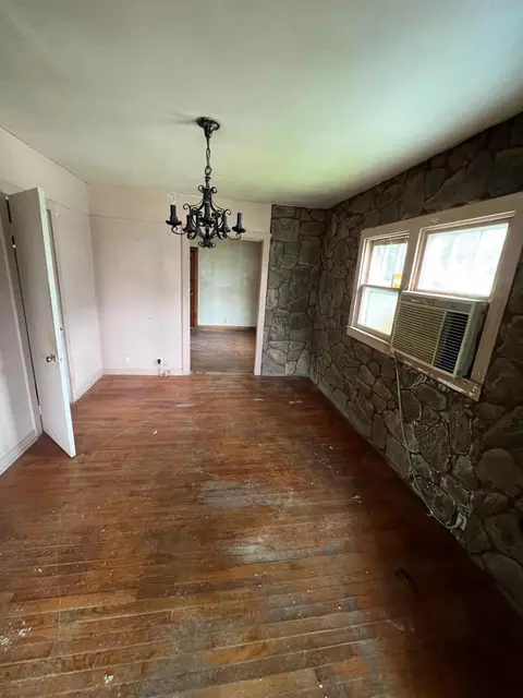 208 W Center St, Corbin, KY 40701 photo 8