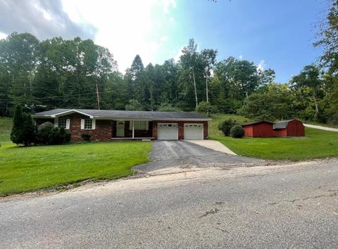 735 Damron Mayo Rd, Grayson, KY 41143 photo 2