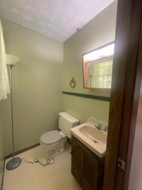 735 Damron Mayo Rd, Grayson, KY 41143 photo 16
