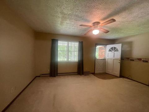 735 Damron Mayo Rd, Grayson, KY 41143 photo 5