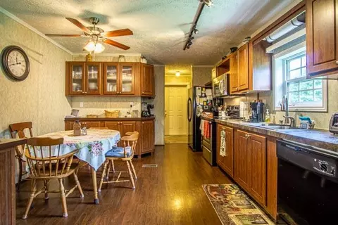 976 Hwy 90, Corbin, KY 40701 photo 6
