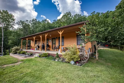 202 Old Garrard Rd, Berea, KY 40403 photo 2